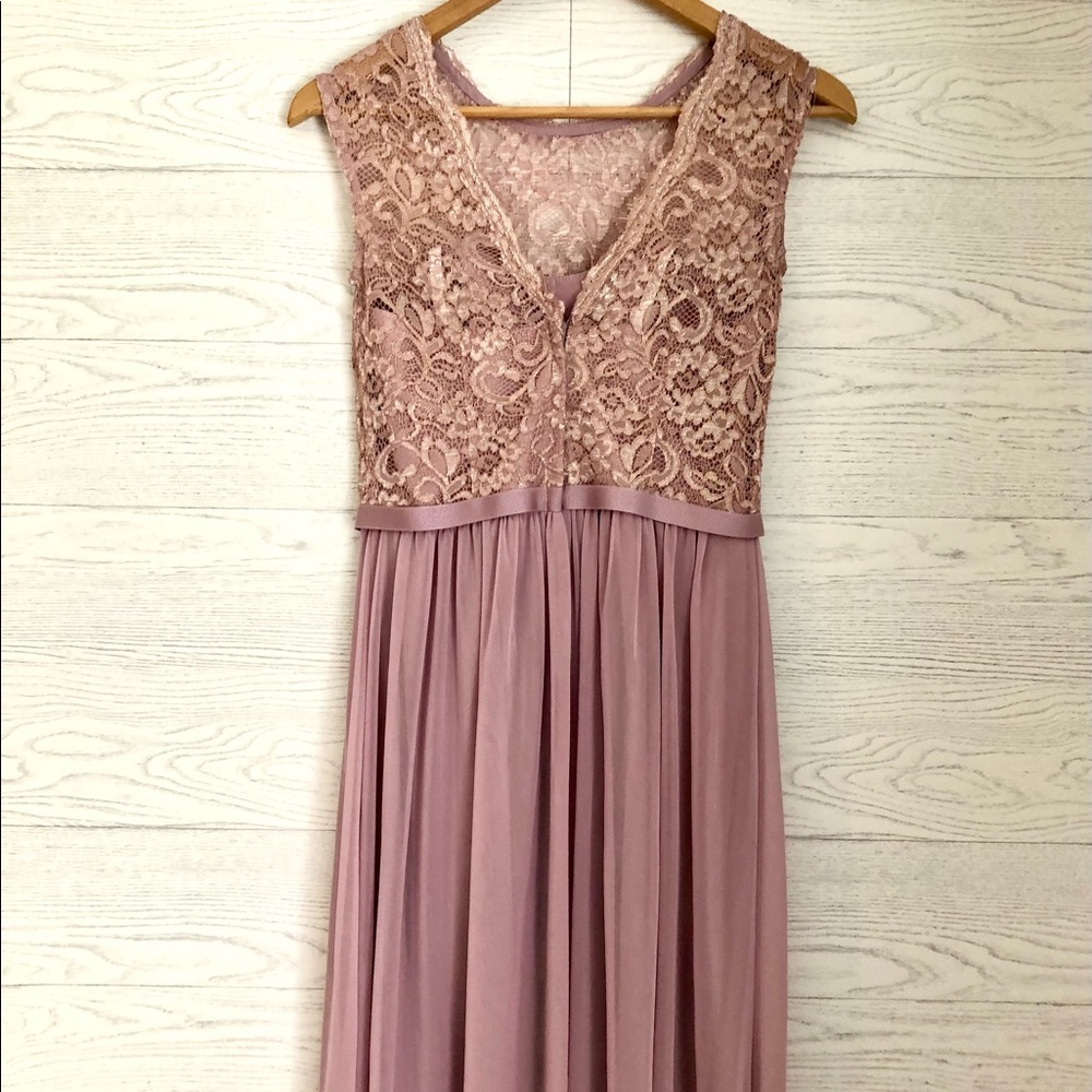 Short Lace and Mesh Dress with Illusion Neckline - Picture 4 of 9